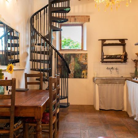 Agriturismo Quarantallina Buonconvento Bagian luar foto