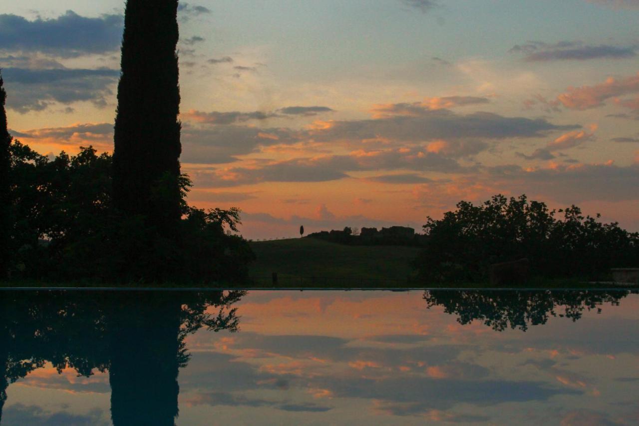 Agriturismo Quarantallina Buonconvento Bagian luar foto