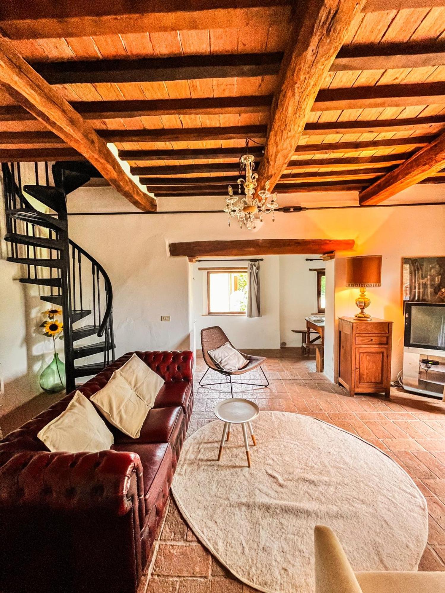 Agriturismo Quarantallina Buonconvento Bagian luar foto